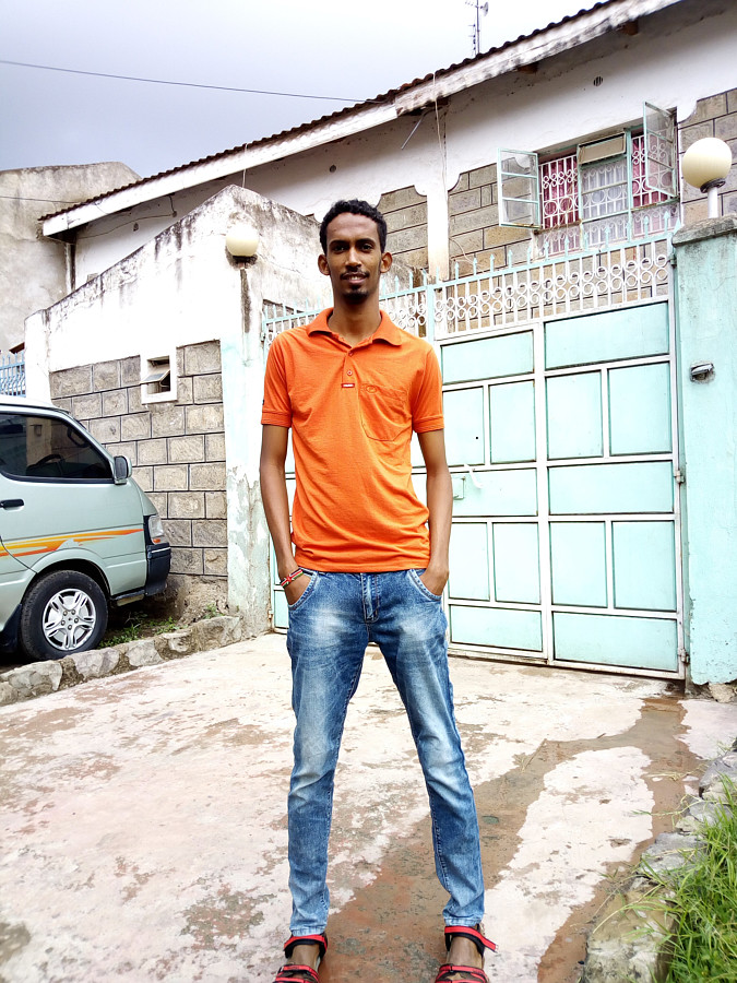 Abdikadir Bukut Model