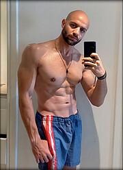 Ahmed Ezzat general model. Photoshoot of model Ahmed Ezzat demonstrating Body Modeling.Body Modeling Photo #240727