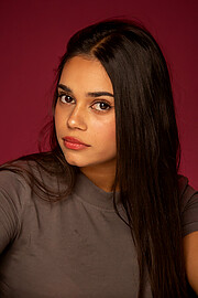 Aimilia Trikalinou model (μοντέλο). Photoshoot of model Aimilia Trikalinou demonstrating Face Modeling.Greek aspiring model based in Greece. I am a very cooperative, polite and reliable person, always consistent and professional in my work. I have