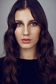 Aleksandra Klima model. Photoshoot of model Aleksandra Klima demonstrating Face Modeling.Face Modeling Photo #93561