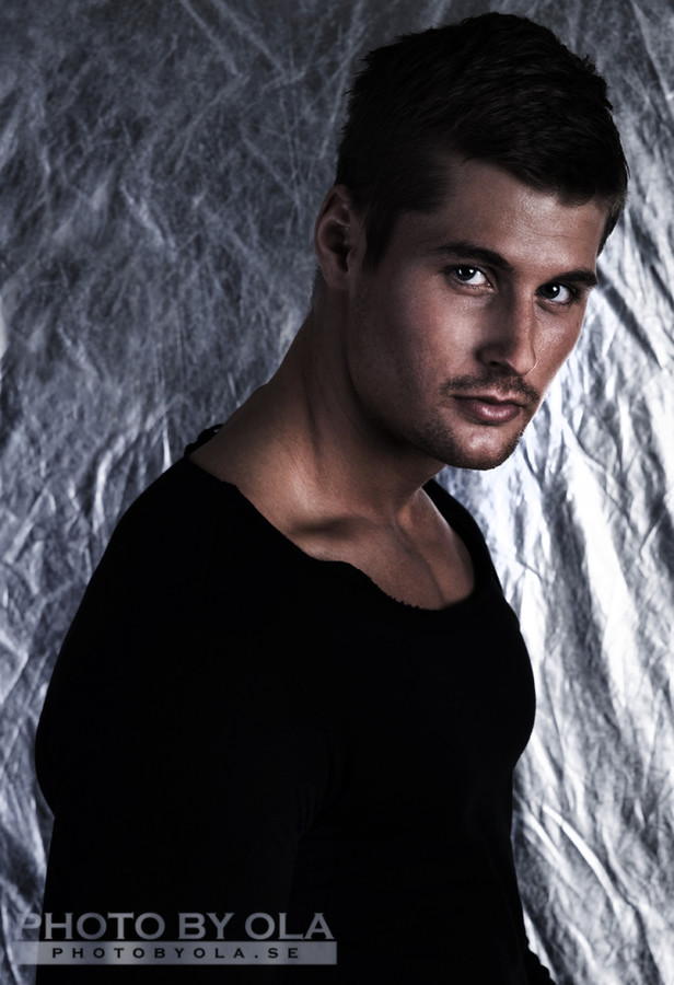 Alexander Lazarevic model. Photoshoot of model Alexander Lazarevic demonstrating Face Modeling.Face Modeling Photo #113406