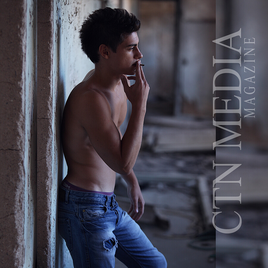 Alexiou Nick photographer (φωτογράφος). Work by photographer Alexiou Nick demonstrating Fashion Photography.Fashion Photography Photo #249255