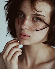 Alice Pagani is a model and actress based in Roma. Her work experience includes fashion photoshoots for magazines as well as collaboration w