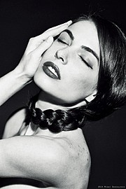 Alina Simota model. Photoshoot of model Alina Simota demonstrating Face Modeling.Face Modeling Photo #94627