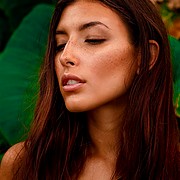 Aly Rae Santos model. Photoshoot of model Aly Rae Santos demonstrating Face Modeling.Face Modeling Photo #204552