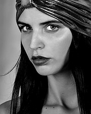 Amalia Markouizou model (Αμαλία Μαρκουίζου μοντέλο). Amalia Markouizou demonstrating Face Modeling, in a photoshoot by Dimitra Vavanellou.designer: Retro junkeephotographer: Dimitra VavanellouFace Modeling Photo #228482