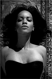 Amina Malakona model. Photoshoot of model Amina Malakona demonstrating Face Modeling.Face Modeling Photo #75435