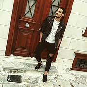 Andreas Katsoulis Μοντέλο