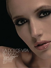 Ane Mari Aakernes model (modell). Photoshoot of model Ane Mari Aakernes demonstrating Face Modeling.Face Modeling Photo #93219