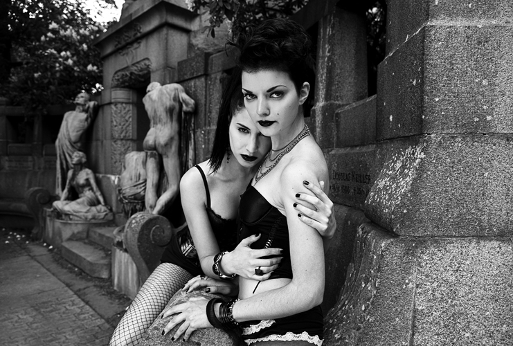 Anna Osk Erlingsdottir (Anna &#211;sk Erlingsd&#243;ttir) photographer. Work by photographer Anna Osk Erlingsdottir demonstrating Fashion Photography.EditorialFashion Photography Photo #89906