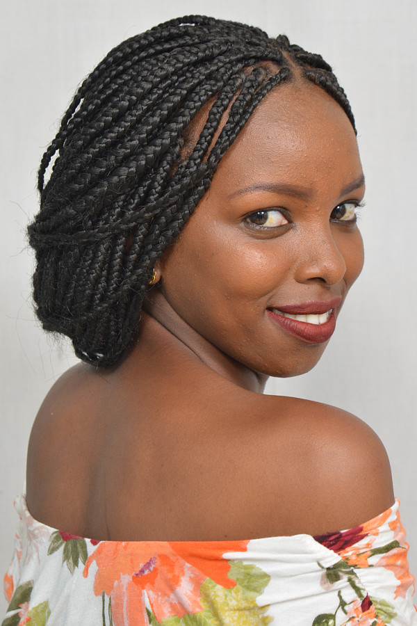 Anne Mwangi model. Photoshoot of model Anne Mwangi demonstrating Face Modeling.Face Modeling Photo #201338