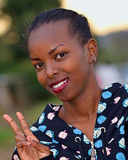 Anne Mwangi model. Photoshoot of model Anne Mwangi demonstrating Face Modeling.Face Modeling Photo #201344