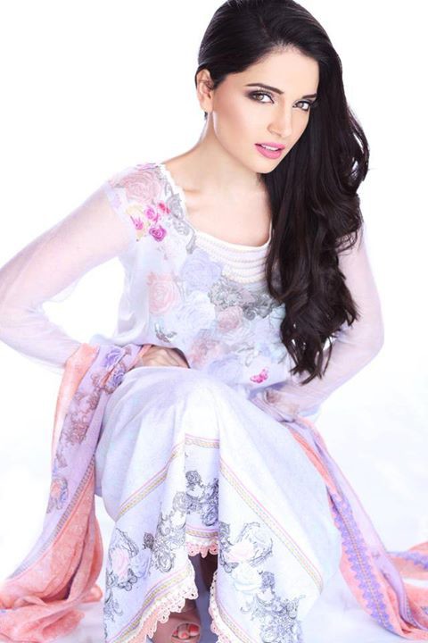 Armeena Rana Khan model &amp; actress. Photoshoot of model Armeena Rana Khan demonstrating Fashion Modeling.Fashion Modeling Photo #122914