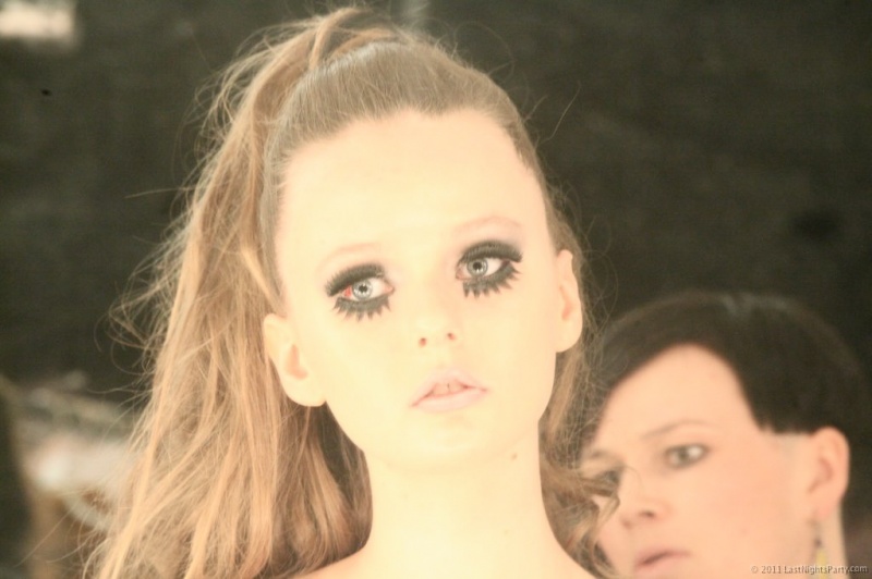 Aslaug Bjornsdottir model (&#193;slaug Bj&#246;rnsd&#243;ttir fyrirs&#230;ta). Photoshoot of model Aslaug Bjornsdottir demonstrating Face Modeling.Face Modeling Photo #89747