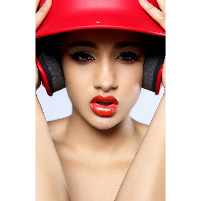 Beija Marie Velez model &amp; fashion designer. Photoshoot of model Beija Marie Velez demonstrating Face Modeling.Face Modeling Photo #95457