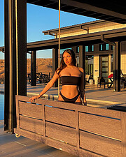 Bianca Sotelo model. Photoshoot of model Bianca Sotelo demonstrating Body Modeling.Body Modeling Photo #235798
