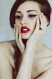 Bree Fry model. Photoshoot of model Bree Fry demonstrating Face Modeling.Face Modeling Photo #114050