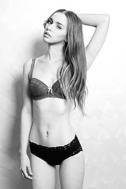 Bree Fry model. Photoshoot of model Bree Fry demonstrating Body Modeling.Body Modeling Photo #114052