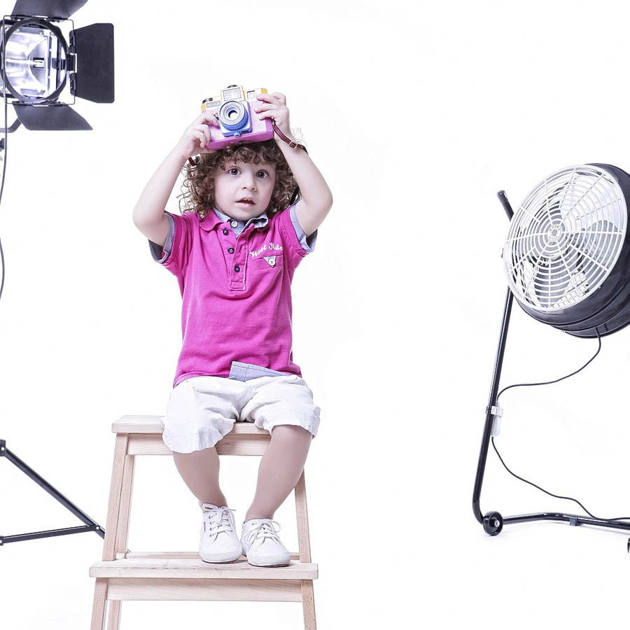 Burak Bulut photographer. Work by photographer Burak Bulut demonstrating Children Photography.Children Photography Photo #95079