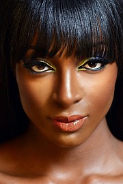 Chanise Sharay Smith model. Chanise Sharay Smith demonstrating Face Modeling, in a photoshoot by Falcone Reale.Photographer: FALCONE REALENecklaceFace Modeling Photo #102807