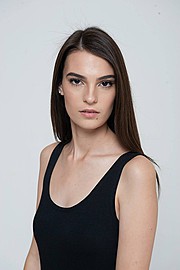 Chiara Fragomeni model. Photoshoot of model Chiara Fragomeni demonstrating Face Modeling.Face Modeling Photo #131750