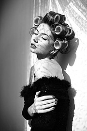 Claudia Marusanici model & photographer. Photoshoot of model Claudia Marusanici demonstrating Face Modeling.Face Modeling Photo #131705