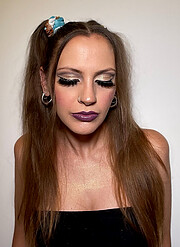 Dafni Papazoglou makeup artist (μακιγιέρ). Work by makeup artist Dafni Papazoglou demonstrating Fashion Makeup.Fashion Makeup Photo #237136