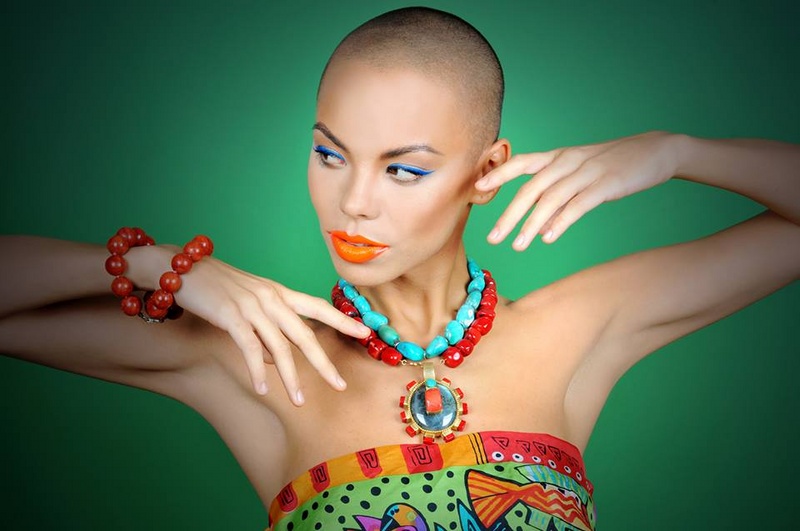 Dorka Banki model. Photoshoot of model Dorka Banki demonstrating Face Modeling.NecklaceFace Modeling Photo #75361
