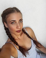Eleftheria Archontaki model & makeup artist (μοντέλο & μακιγιέρ). Photoshoot of model Eleftheria Archontaki demonstrating Face Modeling.Face Modeling Photo #222555
