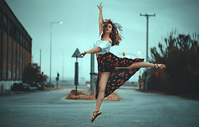 Eleni Klimi model (μοντέλο). Eleni Klimi demonstrating Commercial Modeling, in a photoshoot by Dimou Athanasios.Ballet photography!photographer: Dimou AthanasiosCommercial Modeling Photo #239628