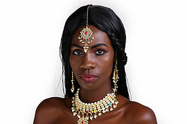 Eleshia Ais model. Photoshoot of model Eleshia Ais demonstrating Face Modeling.Face Modeling Photo #206020
