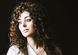 Elnaz Khosrofar model. Modeling work by model Elnaz Khosrofar. Photo #236691