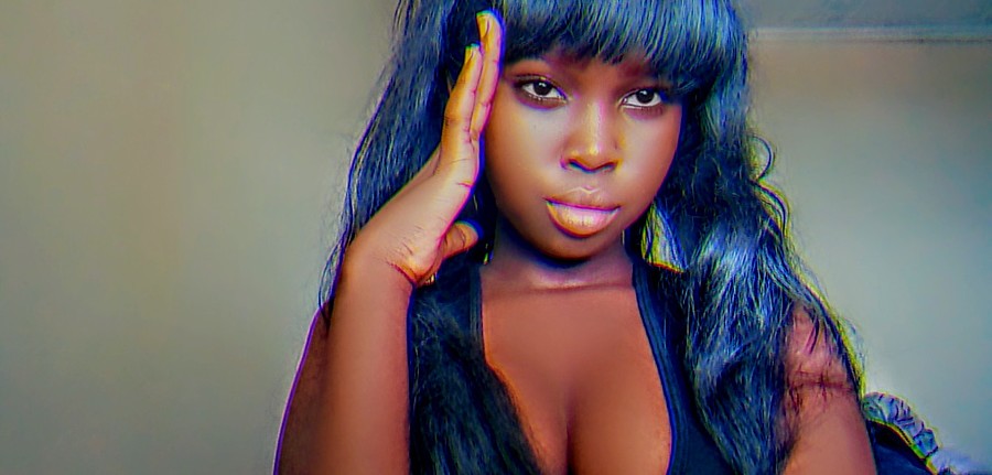 Elsie Sanaipei model. Photoshoot of model Elsie Sanaipei demonstrating Face Modeling.Am just being me... I hate faking who I am... So basically I dont act plastic with anything.Self love first priorityFace Modeling Photo #217897