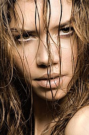 Emelie Stenman model. Photoshoot of model Emelie Stenman demonstrating Face Modeling.Face Modeling Photo #113719