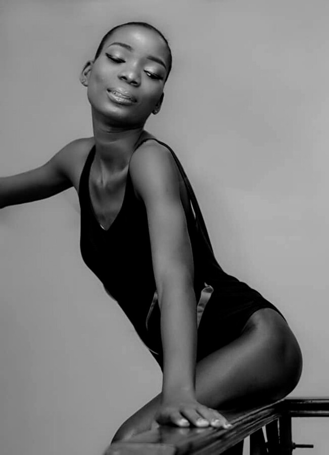 Eniitan Oluwadamilola Adeyemi model. Photoshoot of model Eniitan Oluwadamilola Adeyemi demonstrating Body Modeling.Body Modeling Photo #235702
