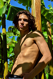 Eric Welter model (modello). Photoshoot of model Eric Welter demonstrating Body Modeling.Body Modeling Photo #237066