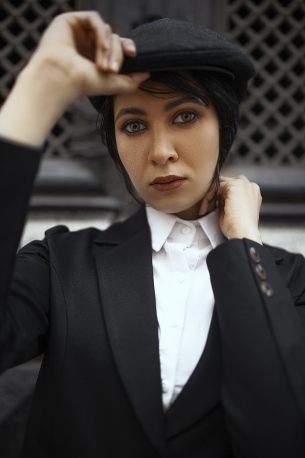 Esraa Yahia model. Photoshoot of model Esraa Yahia demonstrating Face Modeling.Face Modeling Photo #231930