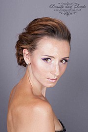 Ewa Paczkowska model & makeup artist. Photoshoot of model Ewa Paczkowska demonstrating Face Modeling.Face Modeling Photo #129201
