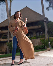 Fatima Bawazir model. Photoshoot of model Fatima Bawazir demonstrating Face Modeling.Face Modeling Photo #240199