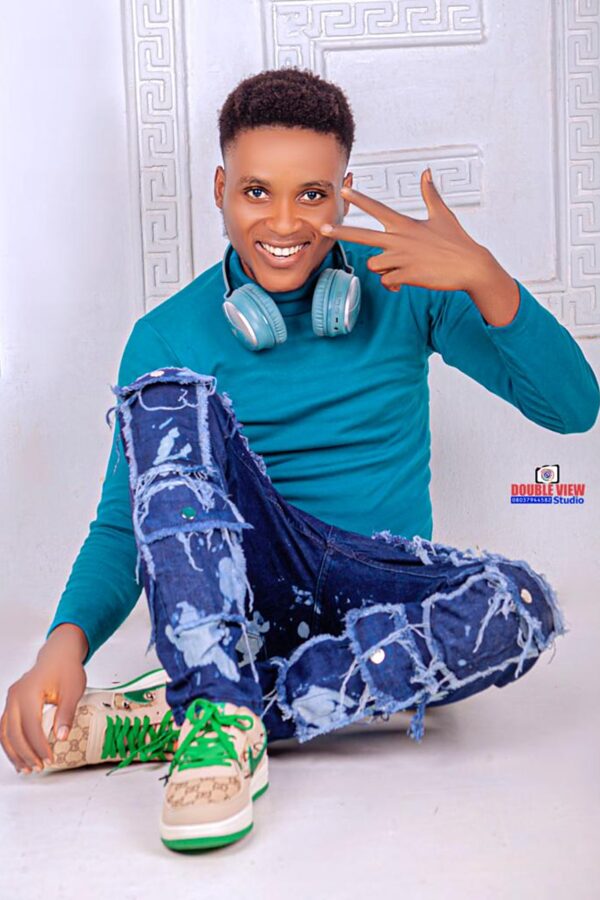 Gabriel Nelson Model