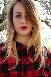 Giorgia Coccia model (modella). Photoshoot of model Giorgia Coccia demonstrating Face Modeling.Face Modeling Photo #147528