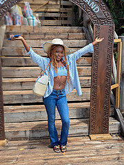 Ndipondjou Habiba is a young lady living in Kigali. She has never experienced being a commercial model but she's ready for it. She likes to 
