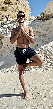 Hisham Alsayed model. Photoshoot of model Hisham Alsayed demonstrating Body Modeling.Body Modeling Photo #210454