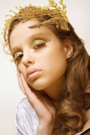 Irina Nikitina makeup artist & model (визажист & модель). Work by makeup artist Irina Nikitina demonstrating Creative Makeup.Eyelash ExtensionsCreative Makeup Photo #68989