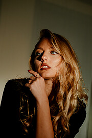 Irina Povetchina model. Photoshoot of model Irina Povetchina demonstrating Face Modeling.Face Modeling Photo #248791