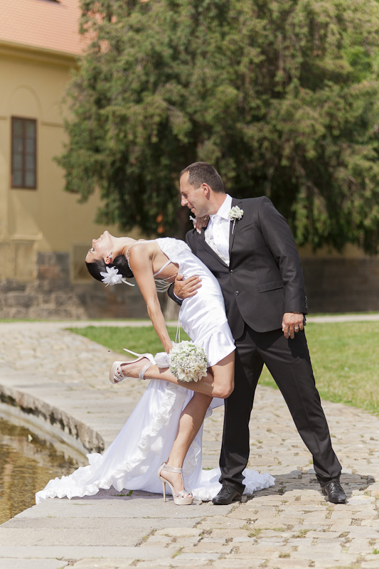 Ivan Mladenov photographer (fotograf). Work by photographer Ivan Mladenov demonstrating Wedding Photography.Wedding Photography Photo #92112