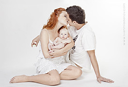 Ivan Mladenov photographer (fotograf). Work by photographer Ivan Mladenov demonstrating Baby Photography.Baby Photography Photo #92131