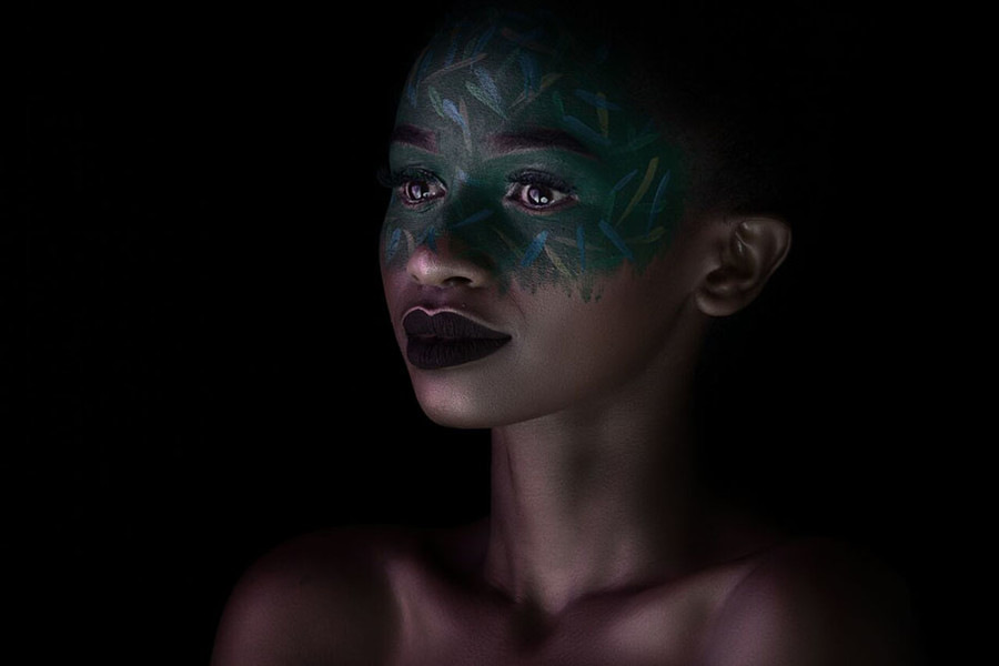 Jacinta Mungai model. Jacinta Mungai demonstrating Face Modeling, in a photoshoot by Antony Trivet.photographer: Antony TrivetFace Modeling Photo #186989