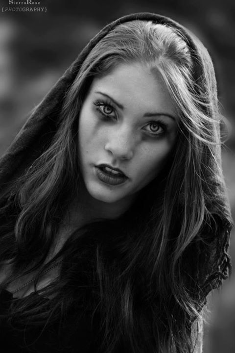 Jade Omardeen model. Photoshoot of model Jade Omardeen demonstrating Face Modeling.Face Modeling Photo #84521