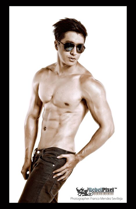 Jason Chee fitness model. Photoshoot of model Jason Chee demonstrating Body Modeling.EyewearBody Modeling Photo #103457